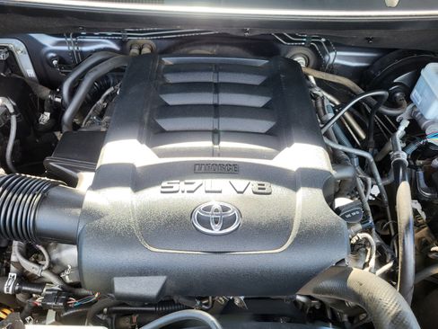 Used 2016 Toyota Tundra SR5 AWD/4WD image 26