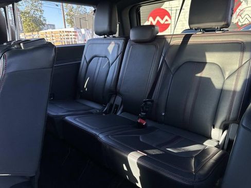 Used 2022 Ford Expedition Max Limited image 16
