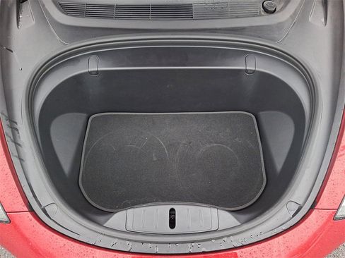 Used 2019 Tesla Model 3 Performance image 29