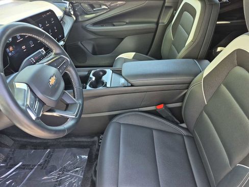 Used 2024 Chevrolet Blazer EV LT AWD/4WD image 15