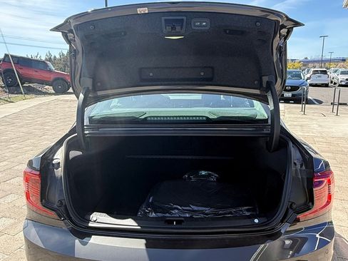 New 2025 Volvo S90 B6 Plus w/ Protection Package Premier image 16