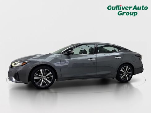 Used 2020 Nissan Maxima 3.5 SL w/ Floor Mat Group FWD image 2