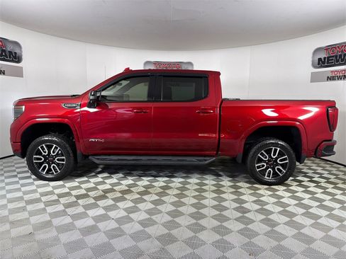 Used 2024 GMC Sierra 1500 AT4 w/ Technology Package image 7