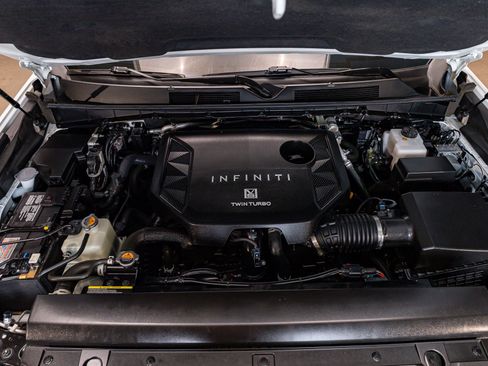 Used 2025 INFINITI QX80 Autograph w/ Autograph Exterior Package image 32