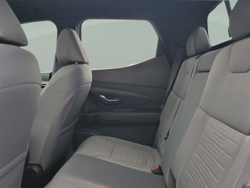 Used 2023 Hyundai Santa Cruz SEL w/ Activity Package image 8