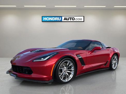 Used 2015 Chevrolet Corvette Z06 w/ 3LZ Preferred Equipment Group image 2