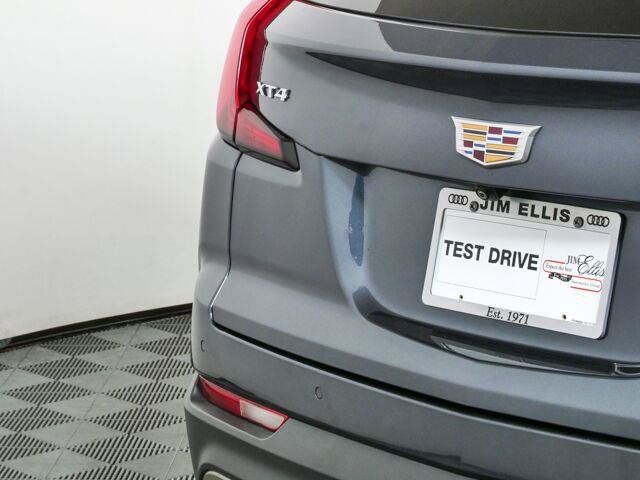 Used 2021 Cadillac XT4 Premium Luxury FWD image 34