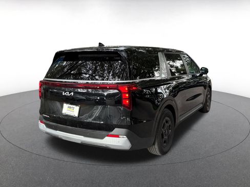Used 2026 Kia Carnival FWD image 7