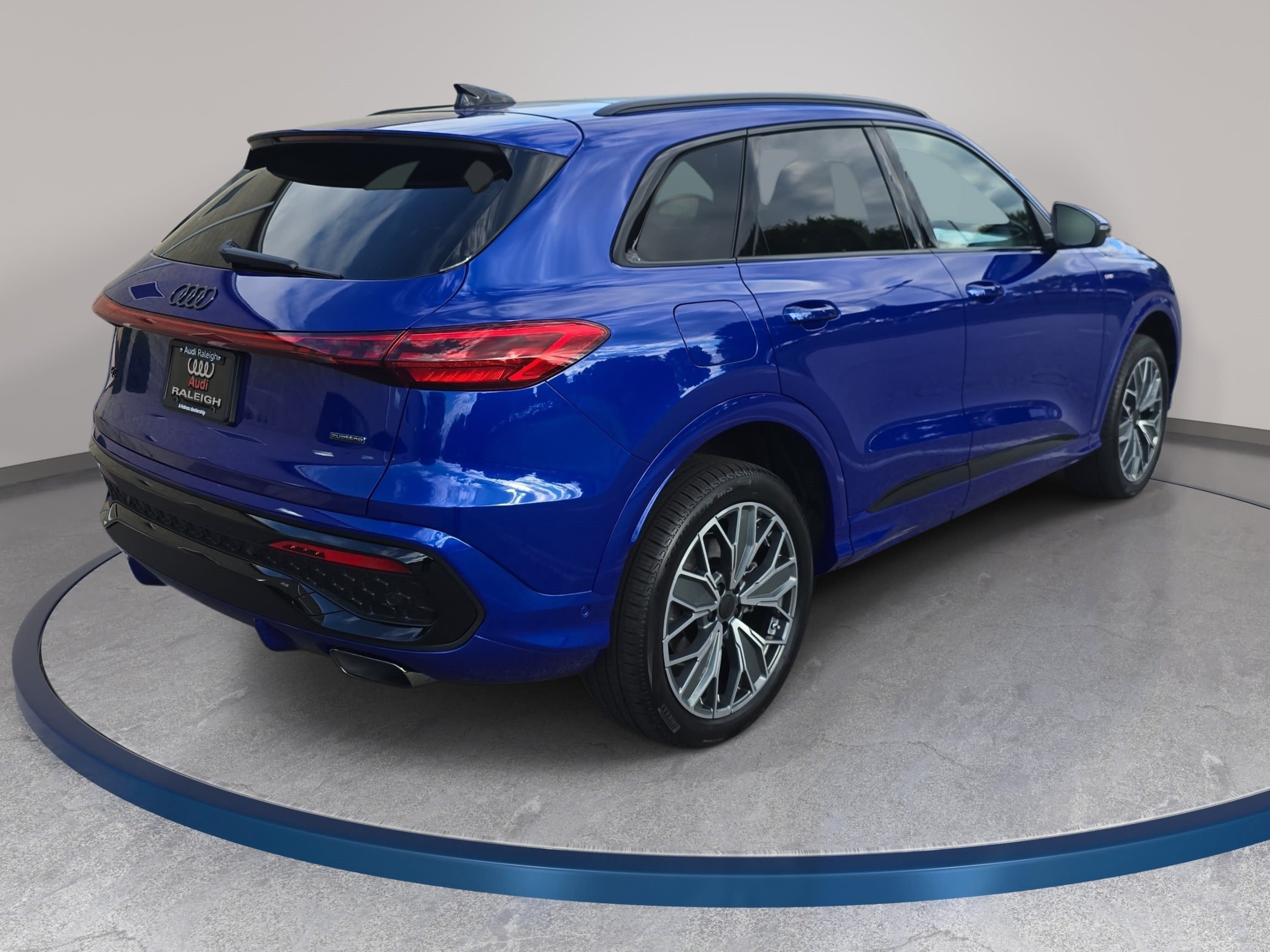 New 2026 Audi Q5 Premium Plus AWD/4WD image 5
