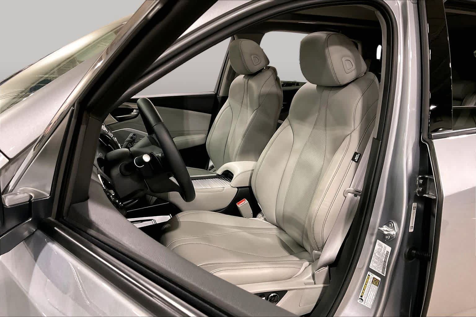 Certified 2023 Acura RDX w/ Technology Package AWD/4WD image 8