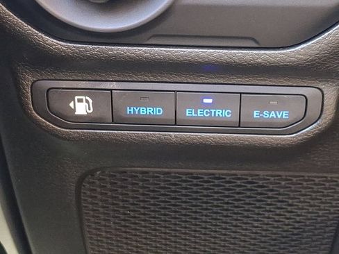 Used 2023 Jeep Wrangler Unlimited w/ Cold Weather Group AWD/4WD image 26
