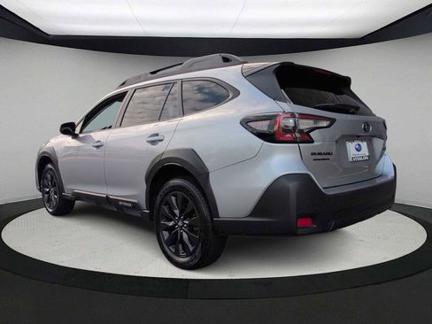 Used 2024 Subaru Outback Onyx Edition image 6