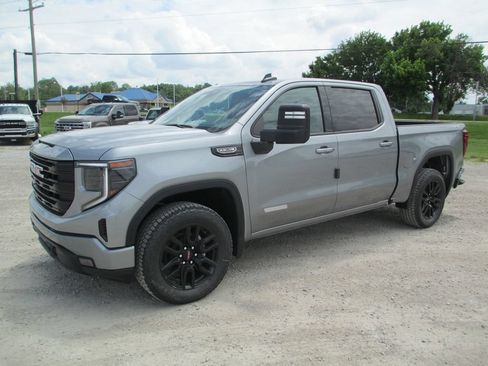 New 2026 GMC Sierra 1500 Elevation w/ Max Trailering Package AWD/4WD image 11