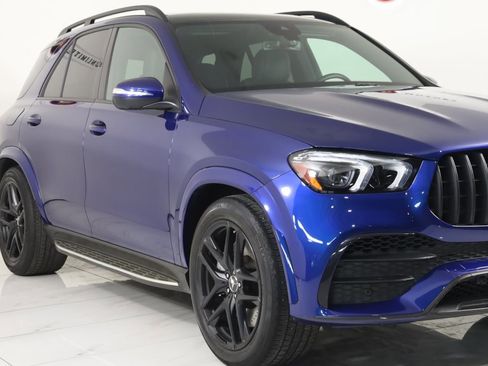 Used 2022 Mercedes-Benz GLE 53 AMG 4MATIC w/ 3rd Row Seat Package image 55