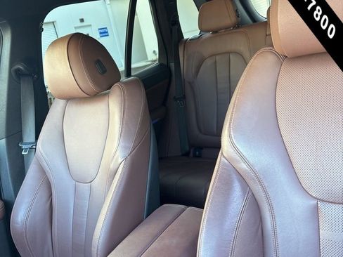 Used 2022 BMW X5 sDrive40i w/ M Sport Package image 6