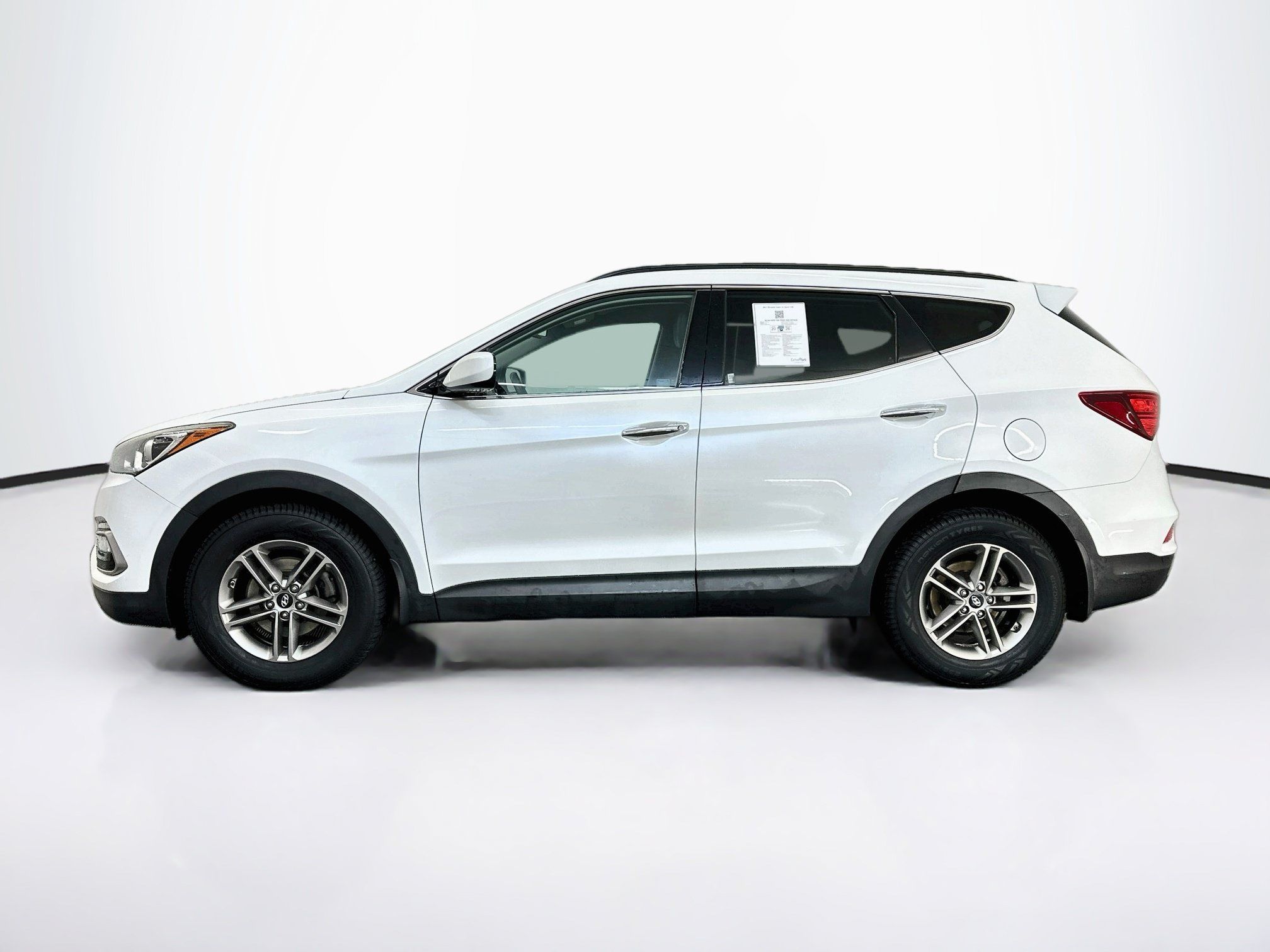 Used 2017 Hyundai Santa Fe Sport AWD/4WD image 4