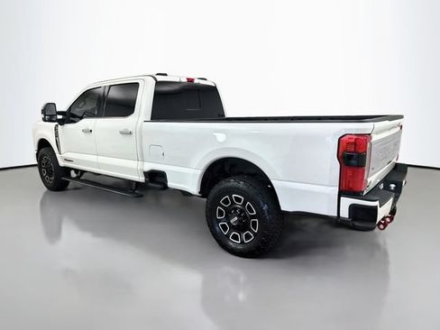 Used 2024 Ford F350 Platinum AWD/4WD image 5