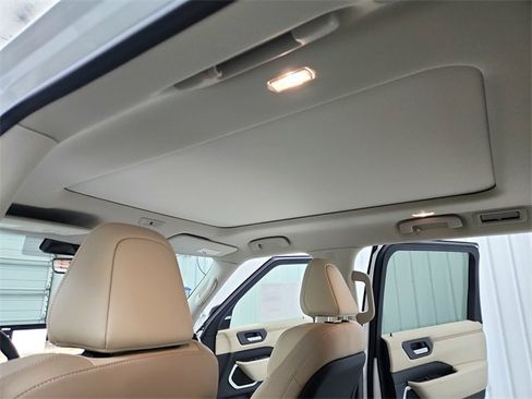 New 2026 Nissan Armada Platinum image 23