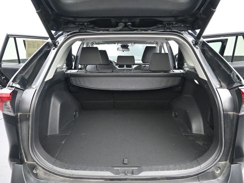 Used 2023 Toyota RAV4 XLE image 25