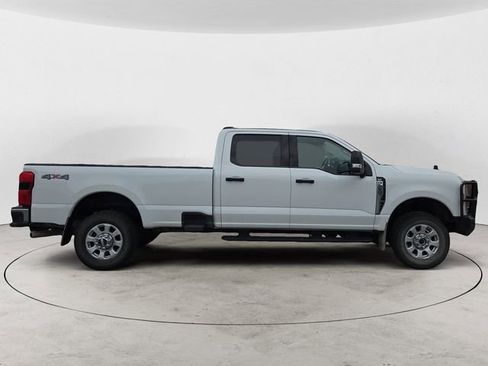 Used 2024 Ford F250 XLT w/ 360-Degree Camera Package AWD/4WD image 6