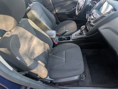 Used 2017 Ford Focus SEL w/ Cold Weather Package image 18