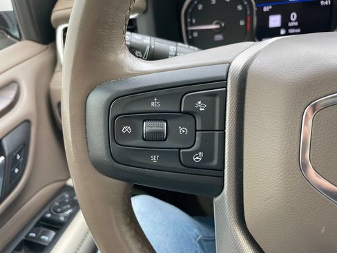 Used 2021 GMC Yukon XL Denali AWD/4WD image 24
