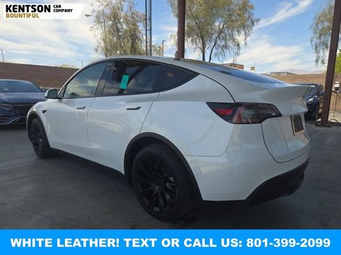 Used 2021 Tesla Model Y Long Range AWD/4WD image 3