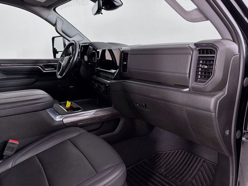 Used 2024 Chevrolet Silverado 3500 LTZ w/ LTZ Plus Package AWD/4WD image 32