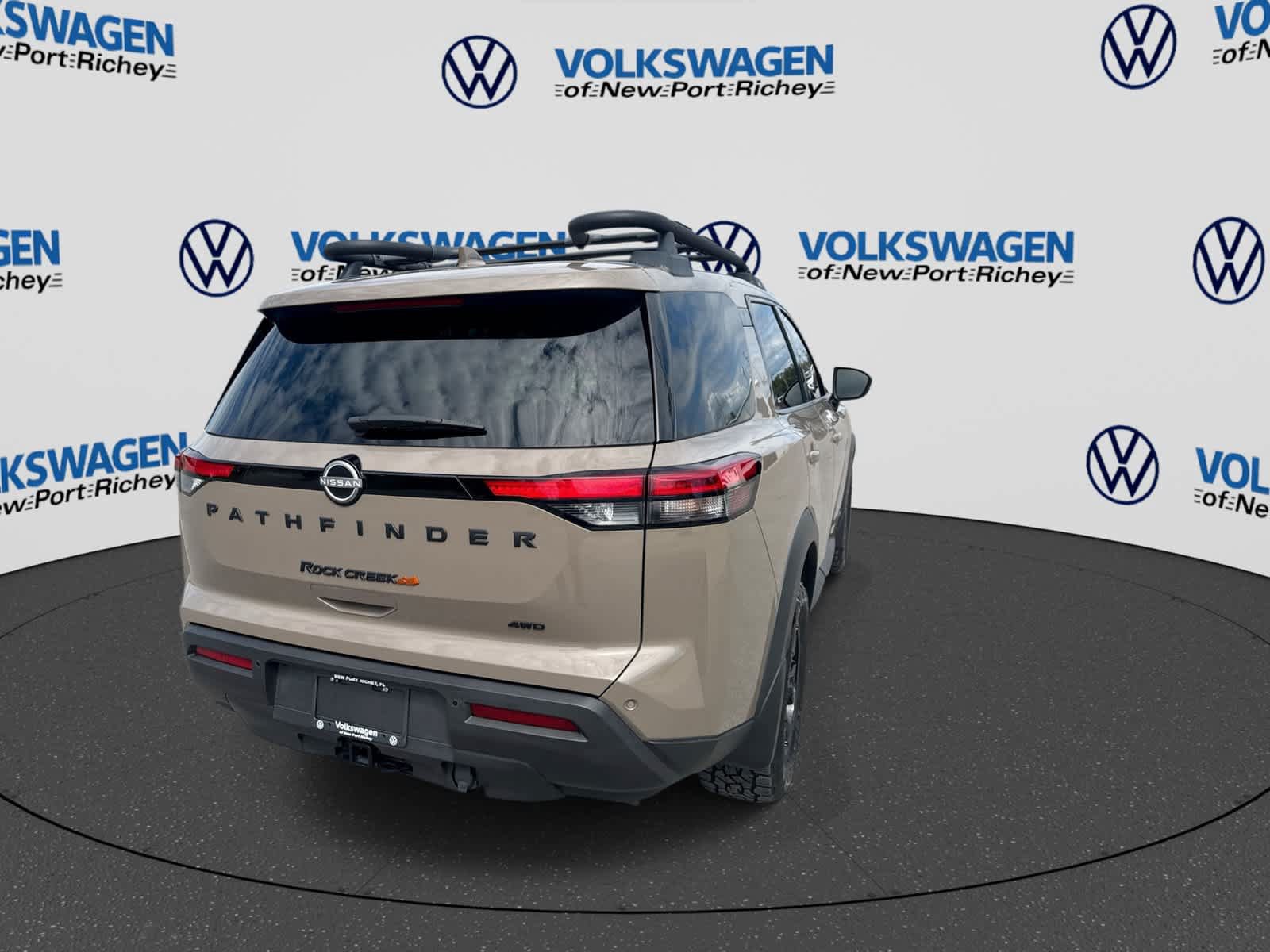 Used 2025 Nissan Pathfinder Rock Creek AWD/4WD image 14