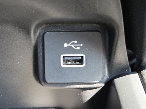 Certified 2024 Honda HR-V LX image 5