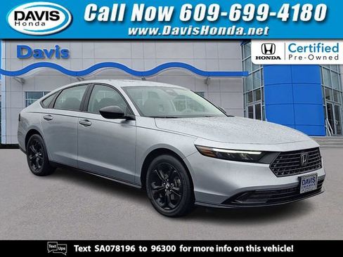 Certified 2025 Honda Accord SE image 1