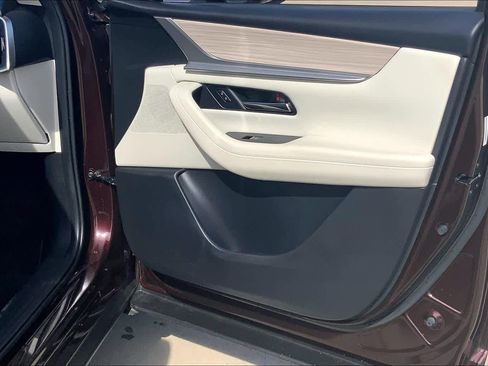 Used 2024 MAZDA CX-90 3.3 Turbo S w/ Premium Package image 23