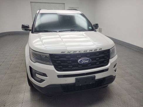 Used 2017 Ford Explorer Sport w/ Equipment Group 401A AWD/4WD image 14