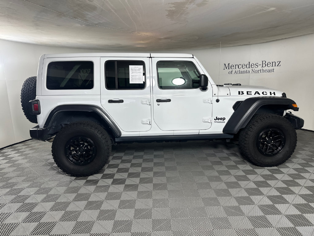 Used 2022 Jeep Wrangler Unlimited Sport w/ Xtreme Recon 35" Tire Package AWD/4WD image 8