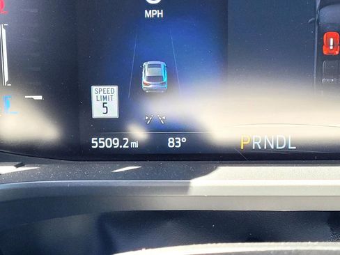 Used 2025 Ford Escape ST-Line w/ Tech Pack #1 FWD image 28