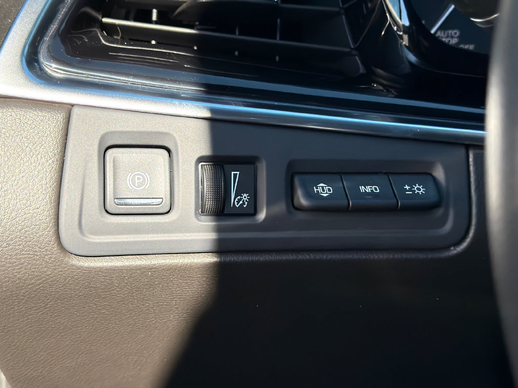 Used 2022 Cadillac XT6 Sport w/ Technology Package AWD/4WD image 34