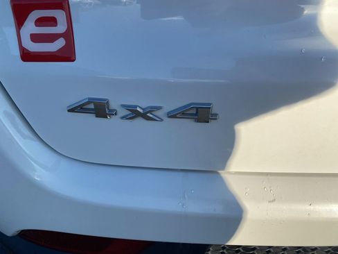 Used 2024 Jeep Compass Latitude image 43