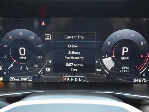 Used 2024 GMC Canyon Denali AWD/4WD image 10