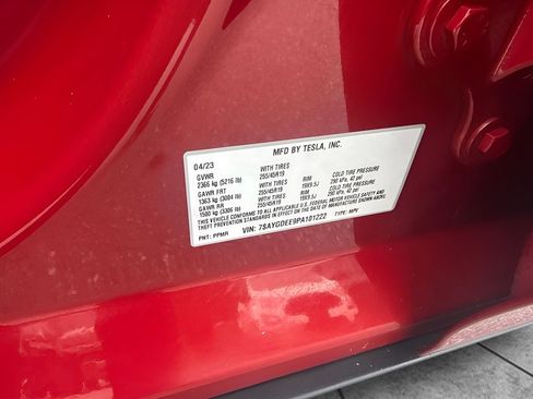 Used 2023 Tesla Model Y Long Range AWD/4WD image 24