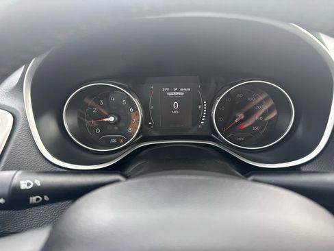 Used 2018 Jeep Compass Latitude w/ Cold Weather Group image 17