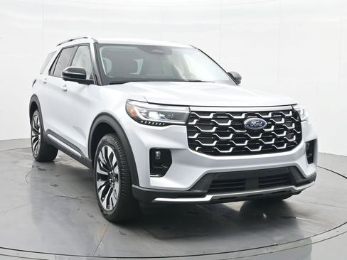 New 2026 Ford Explorer Platinum AWD/4WD image 4