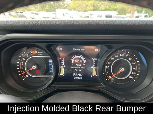 Used 2025 Jeep Wrangler Willys image 22