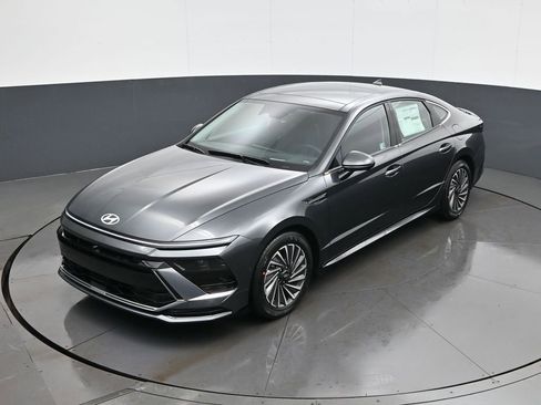 New 2026 Hyundai Sonata Limited image 13