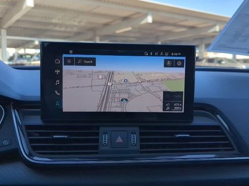 Used 2023 Audi Q5 2.0T Premium Plus w/ Premium Plus Package image 7