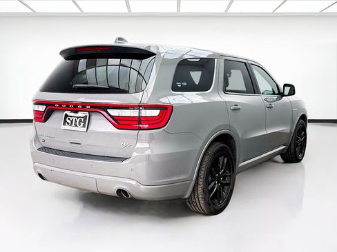 Used 2022 Dodge Durango R/T image 4