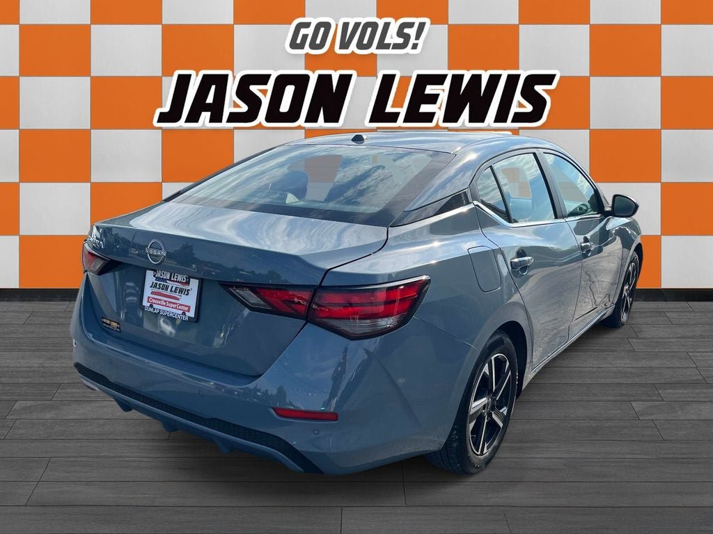 Used 2025 Nissan Sentra SV FWD image 3