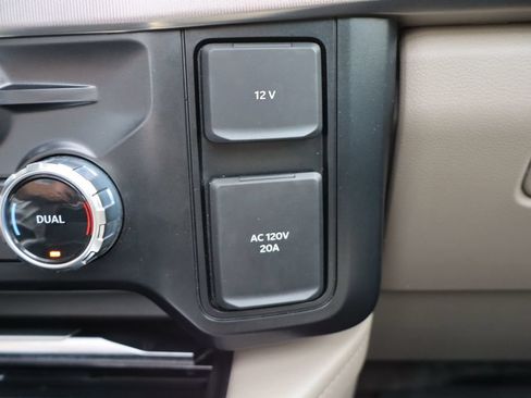 Used 2026 Ford F350 Platinum w/ Platinum Plus Package AWD/4WD image 33