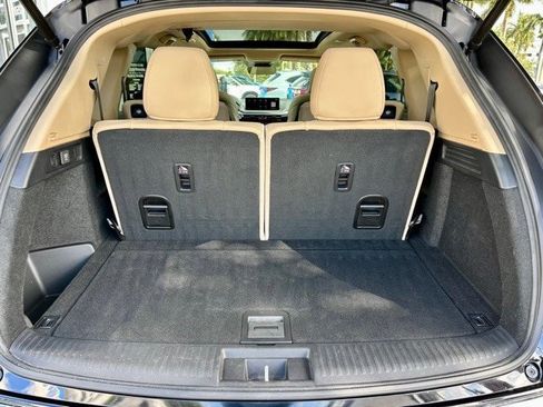 Used 2023 Acura MDX SH-AWD image 14