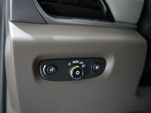 Used 2018 Chevrolet Traverse Premier w/ Driver Confidence II Package image 13