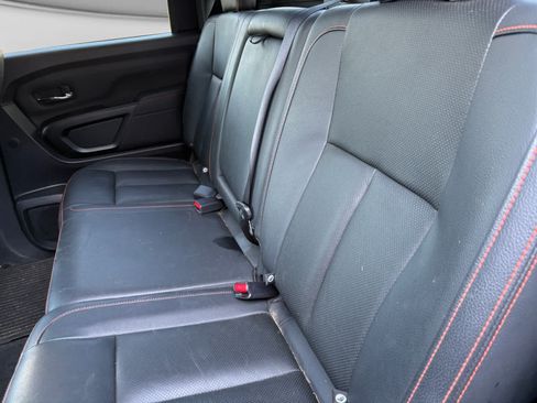 Used 2024 Nissan Titan PRO-4X w/ Pro-4x Convenience Package AWD/4WD image 13